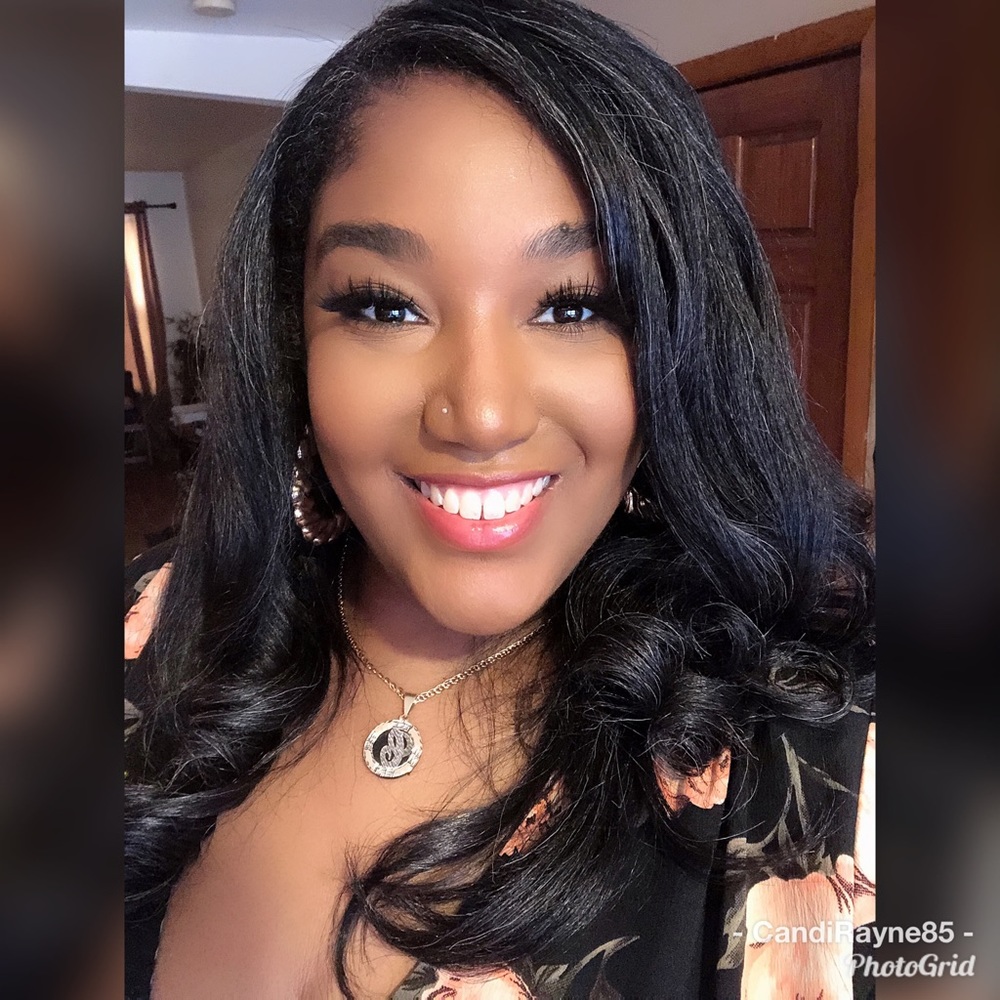 Meet your Posher, Candice